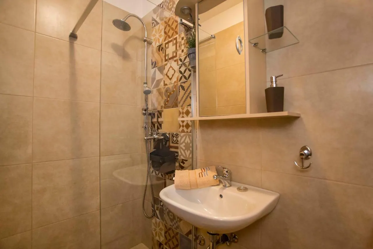 Apartments Milena Rovinj 0*,